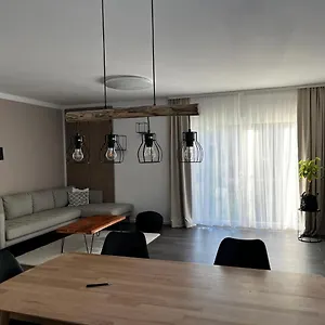 Villa Hochwertiges Haus Mit Garten Mit Guter Anbindung, Berlin