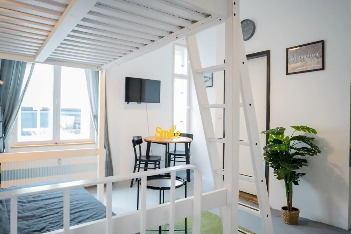 Shabby Chic Plus Self Checkin Plus Free Street Parking Berlim